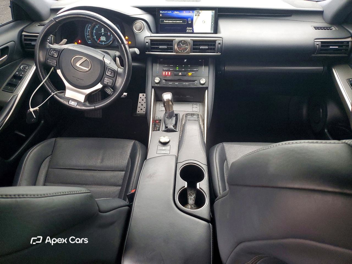 Lexus IS 2017