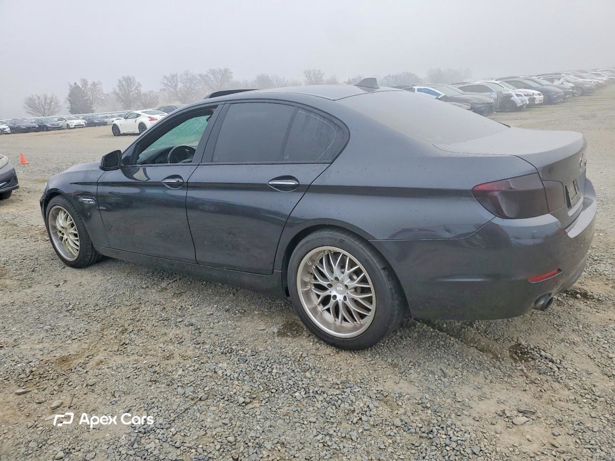 BMW Series 5 2012