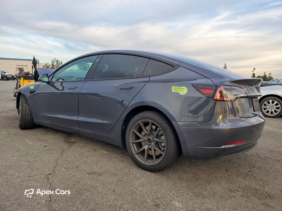 Tesla Model 3 2021