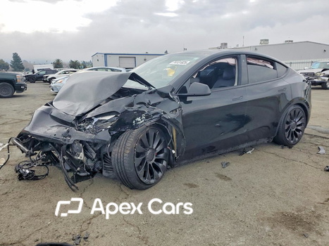 Tesla Model Y 2022 - Image 1 of 13