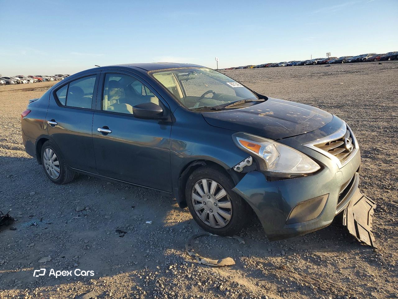 Nissan Versa 2016