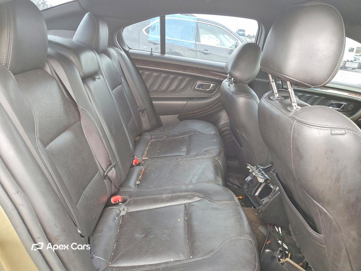 Ford Taurus 2013