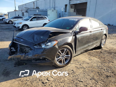 Ford Fusion 2018 - Image 1 of 13