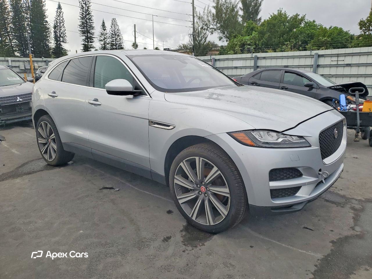 Jaguar F-Pace 2017