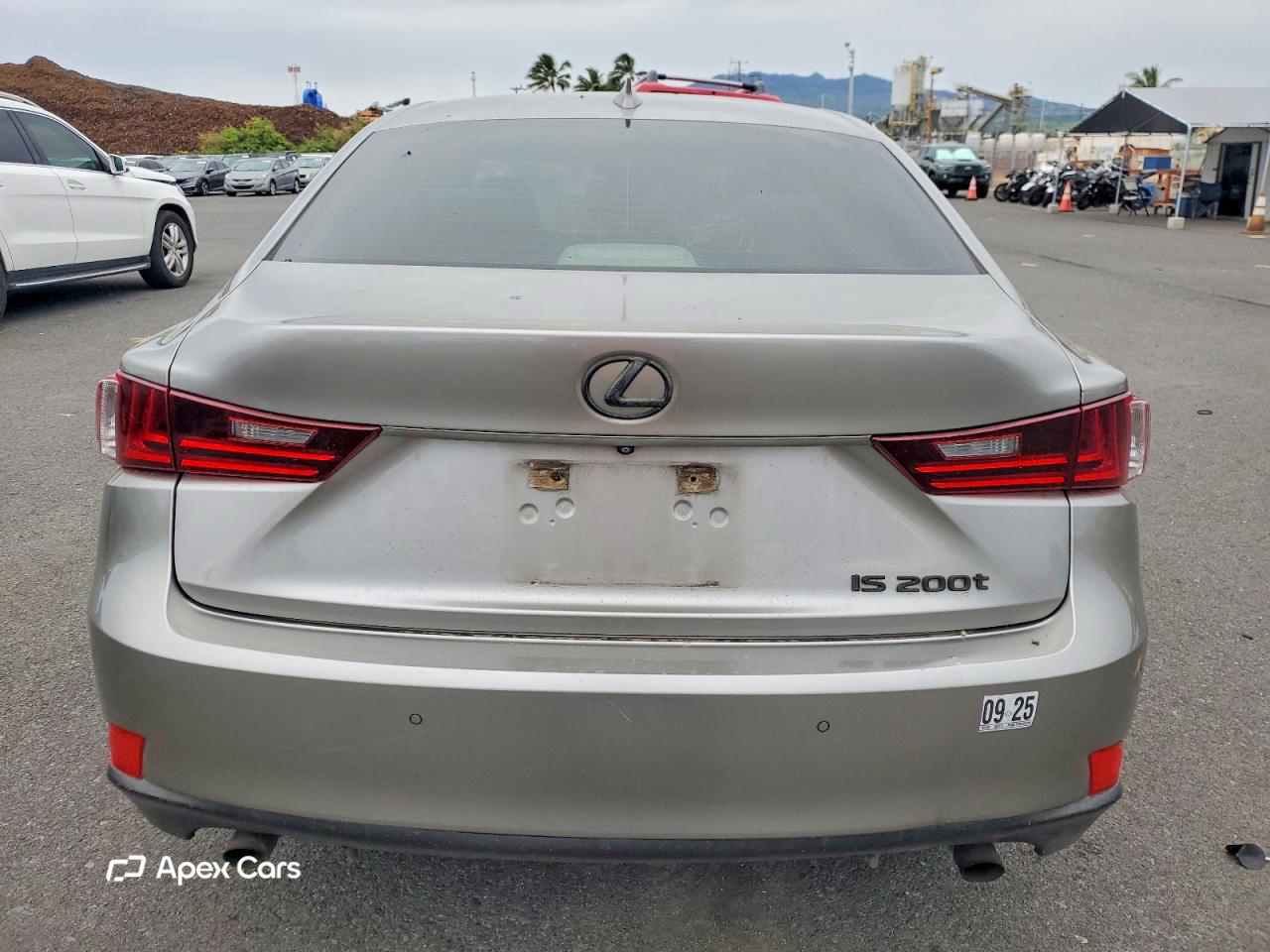 Lexus IS 2016