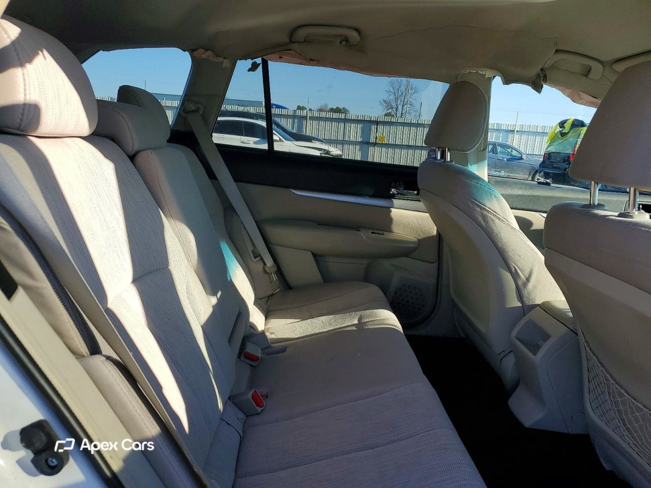 Subaru Outback 2014