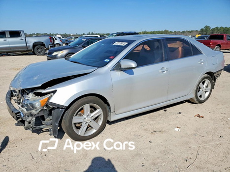 Toyota Camry 2012 - Image 1 of 14