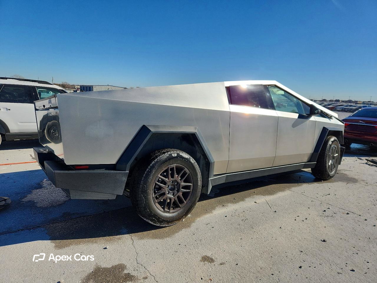 Tesla Cybertruck 2024