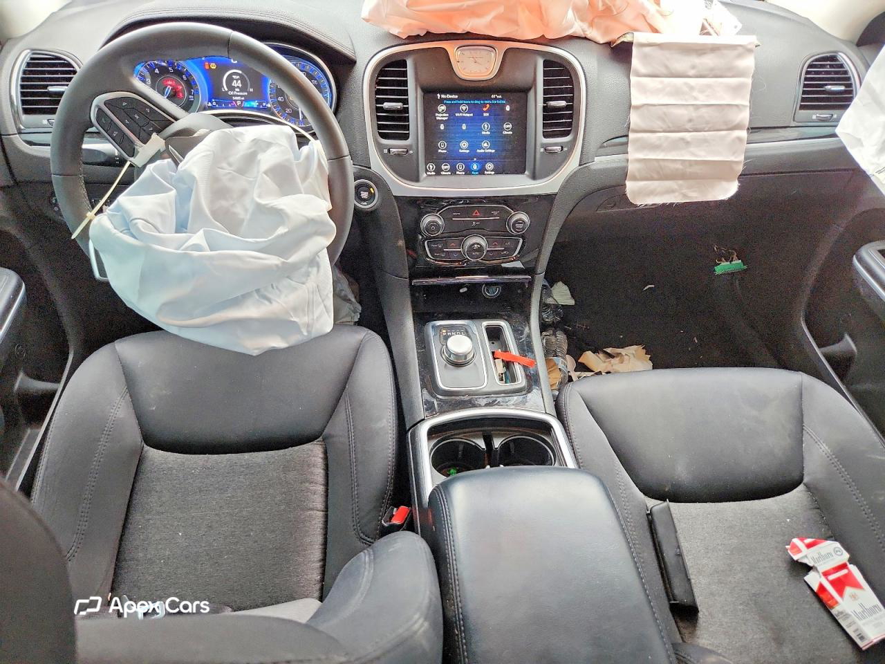 Chrysler 300 2023