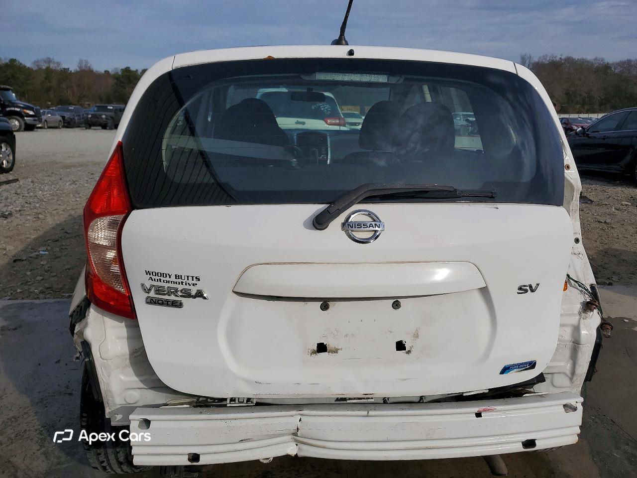 Nissan Versa 2016