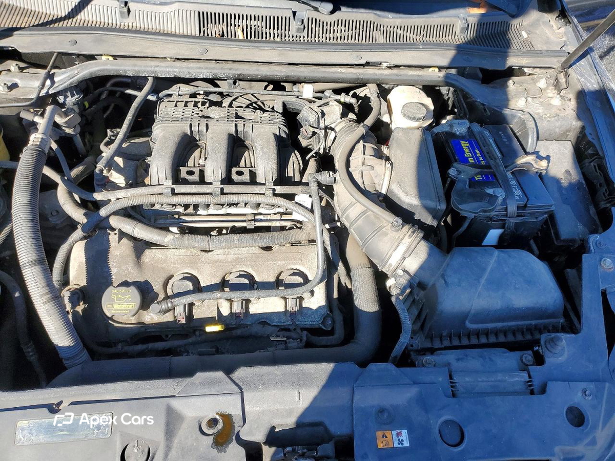 Ford Taurus 2011