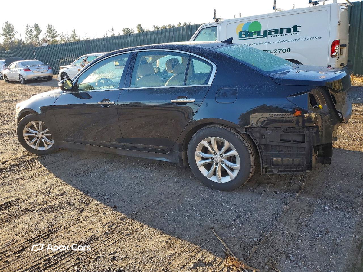 Hyundai Genesis 2012