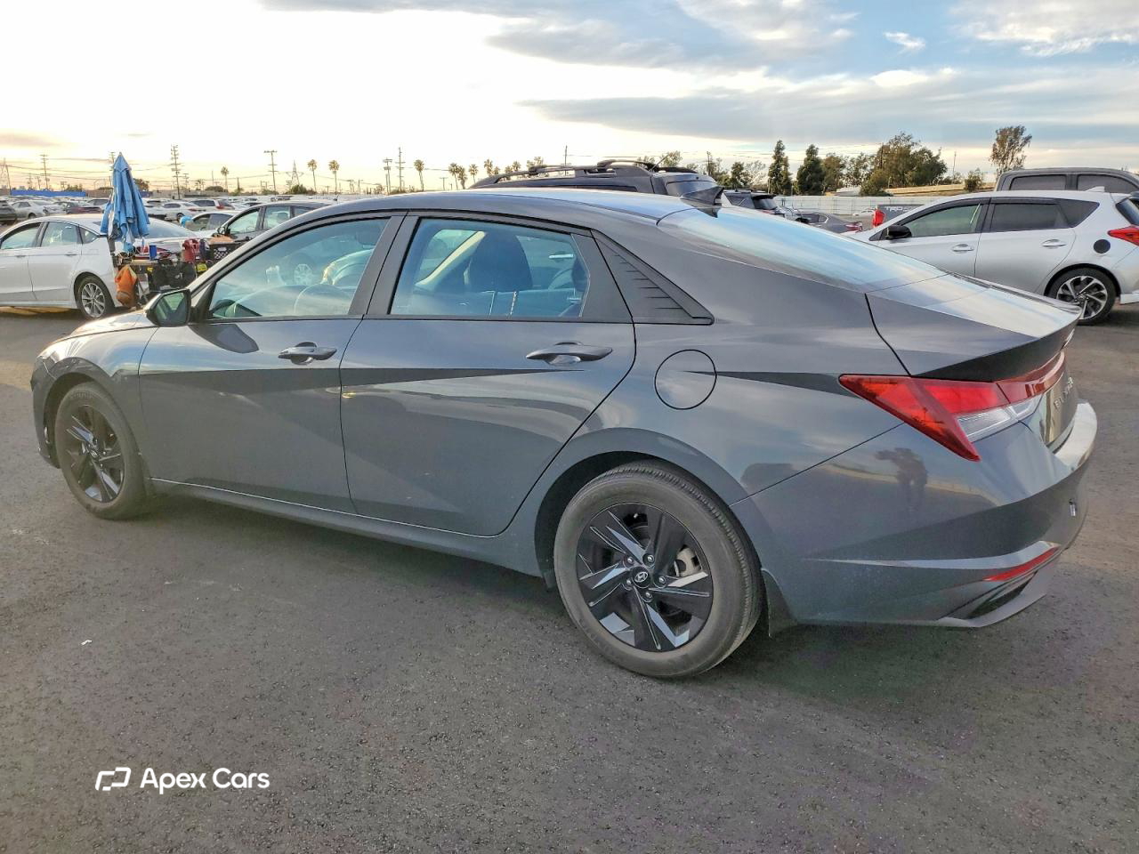 Hyundai Elantra 2023