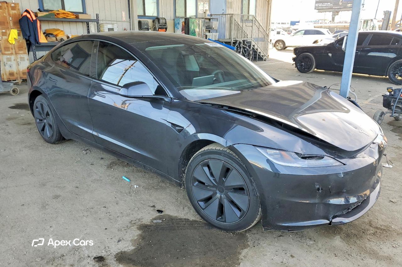 Tesla Model 3 2025