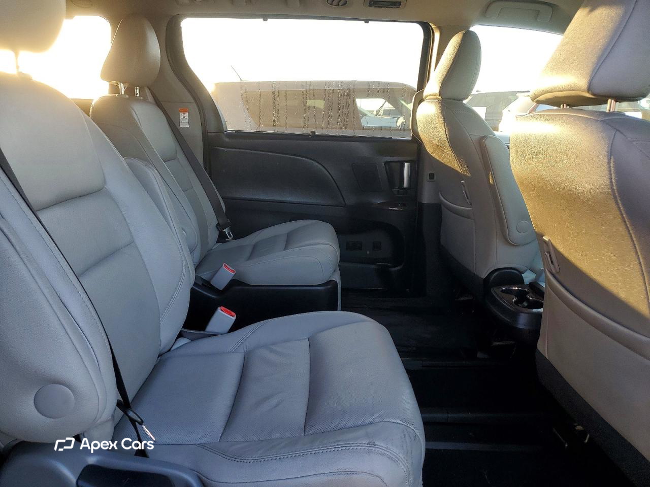 Toyota Sienna 2017