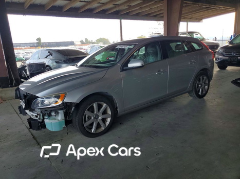 Volvo V60 2016 - Image 1 of 13
