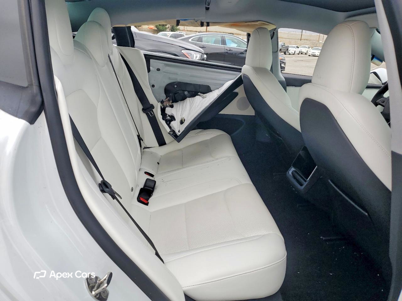Tesla Model 3 2024