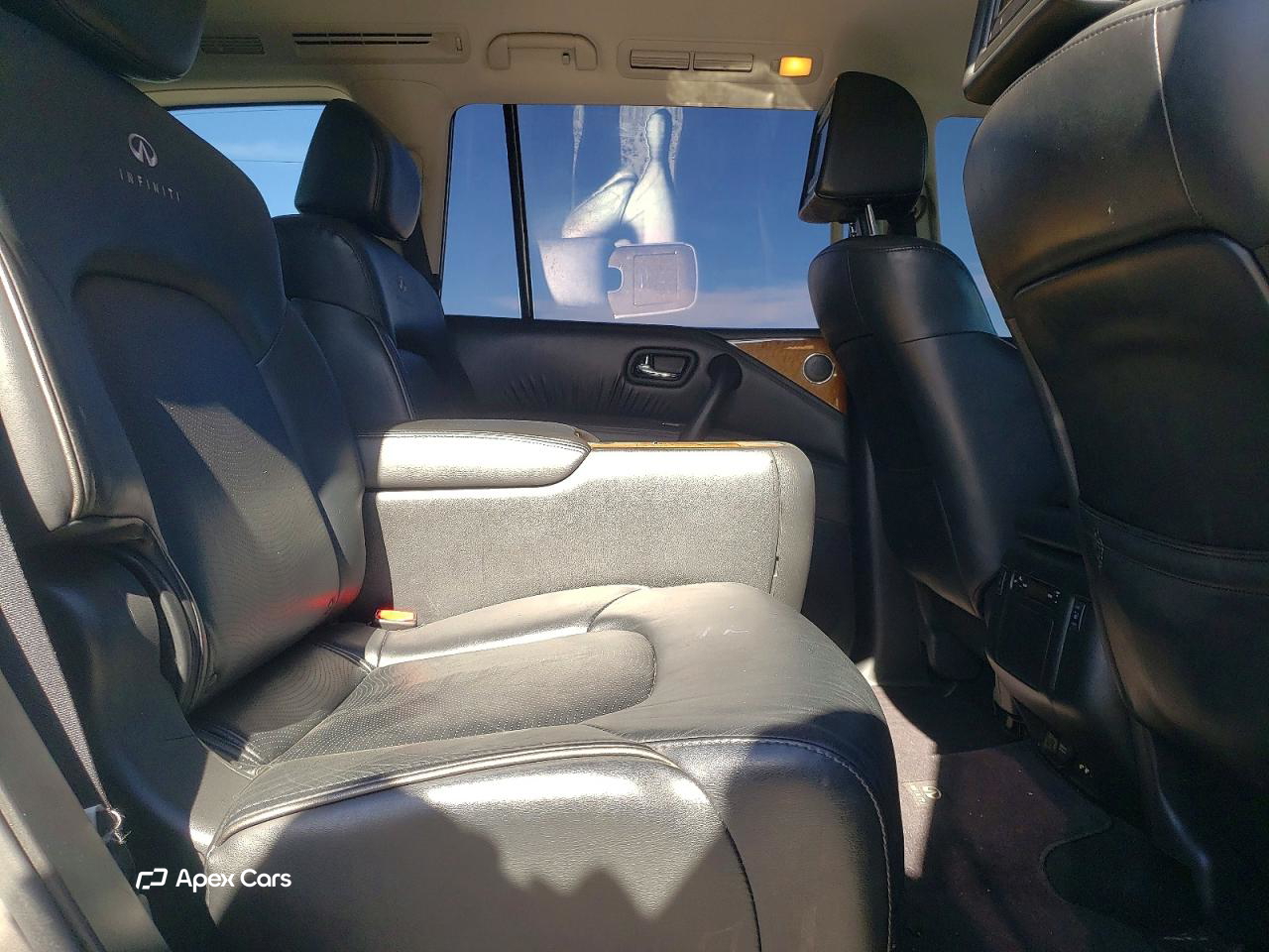 Infiniti QX80 2014