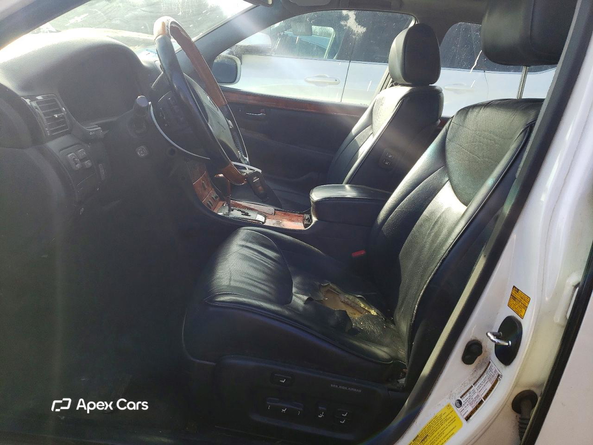 Lexus LS 2005