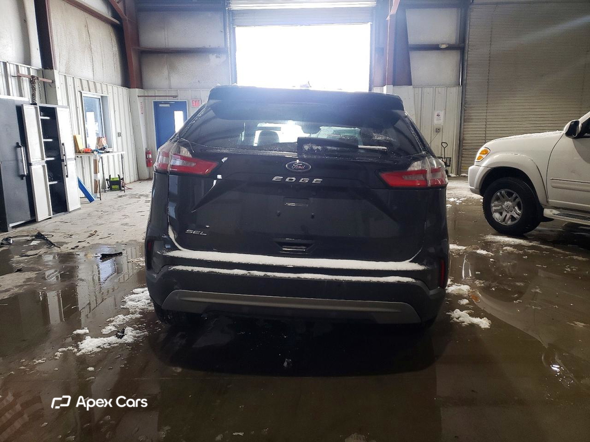 Ford Edge 2021