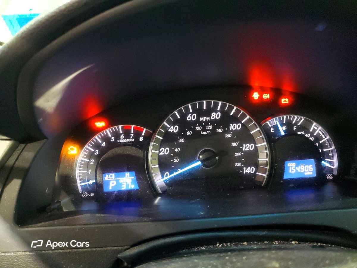 Toyota Camry 2014