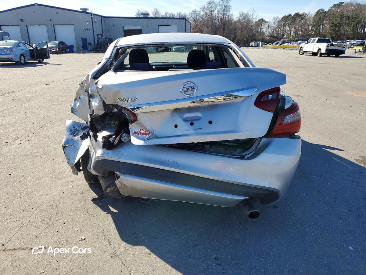 Nissan Altima 2018