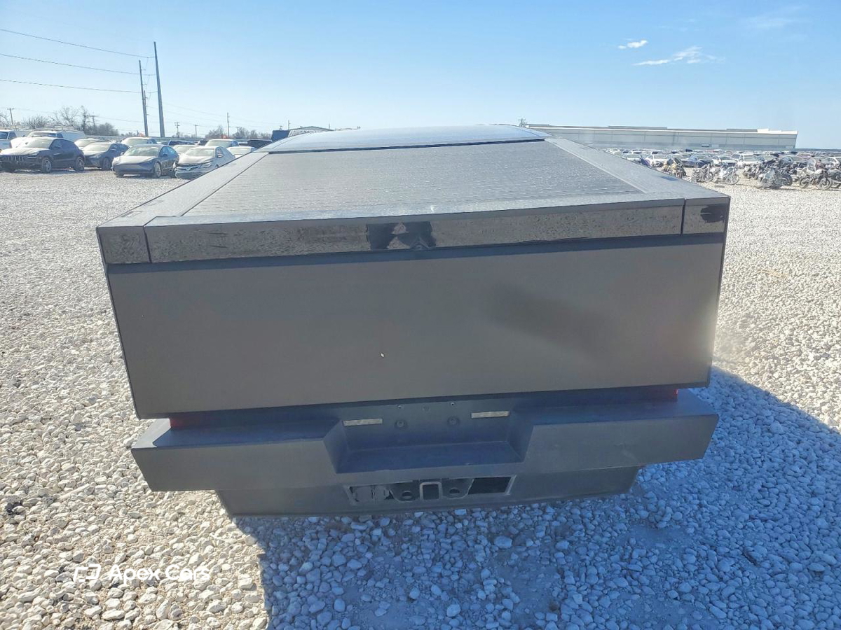 Tesla Cybertruck 2024