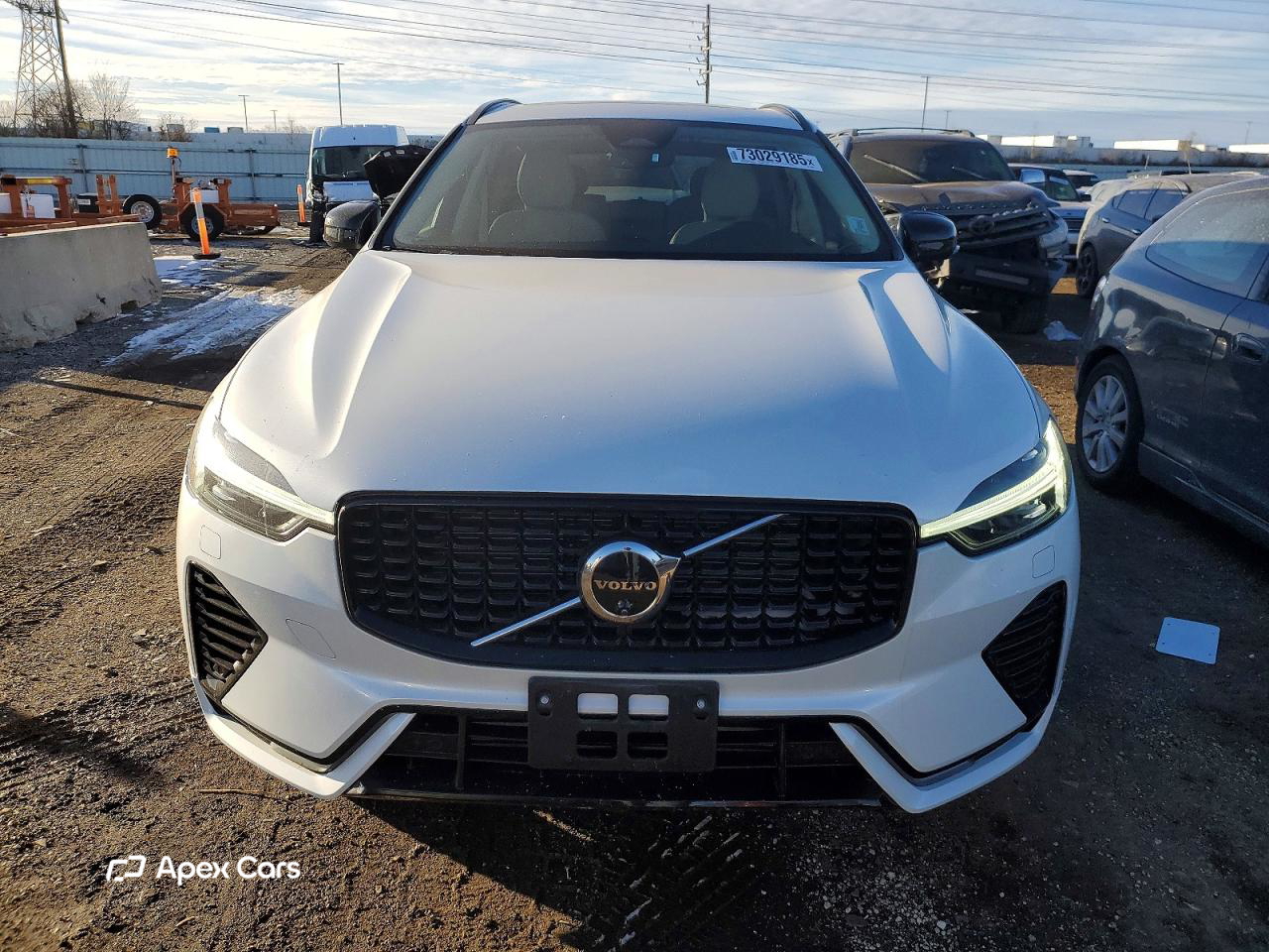 Volvo XC60 2025