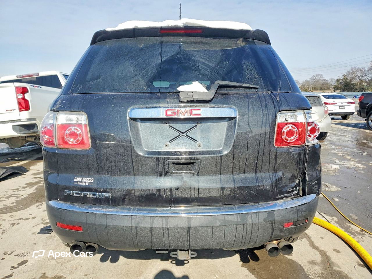 GMC Acadia 2011