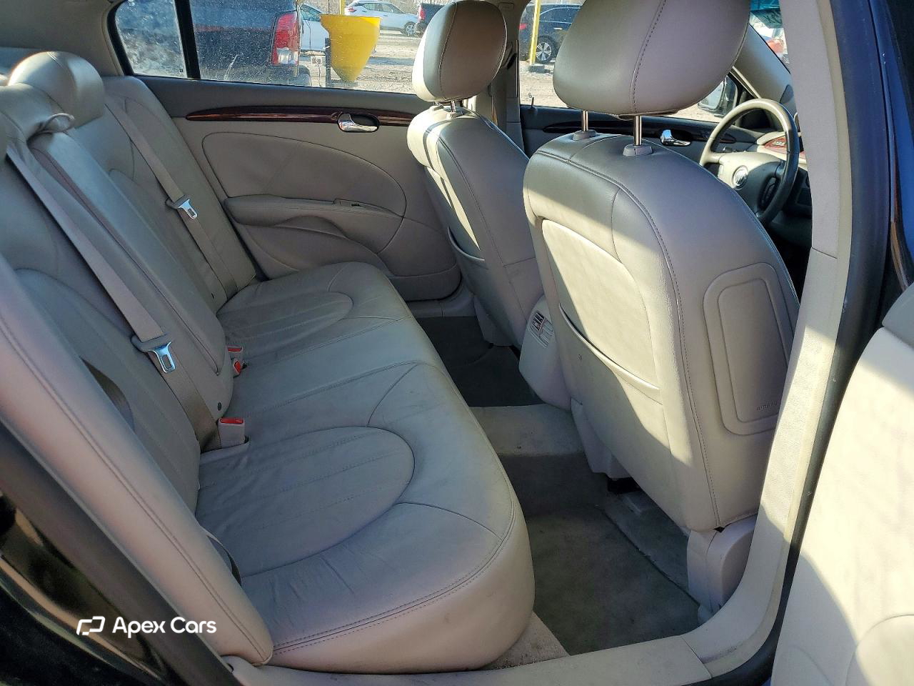 Buick Lucerne 2010