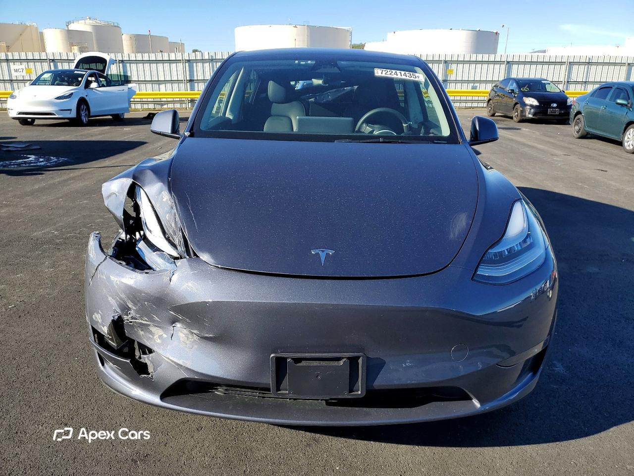 Tesla Model Y 2023