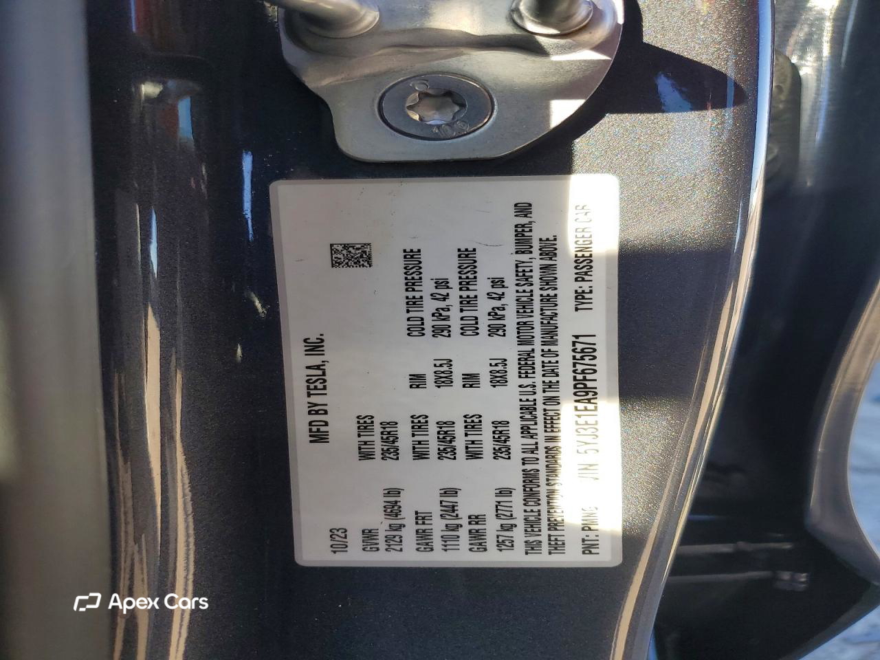 Tesla Model 3 2023
