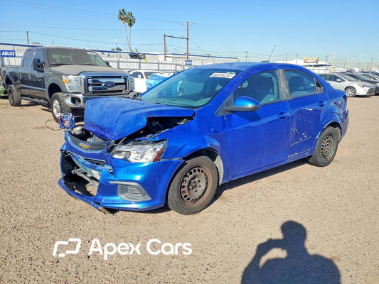 Chevrolet Sonic 2017 - Image 1 of 12