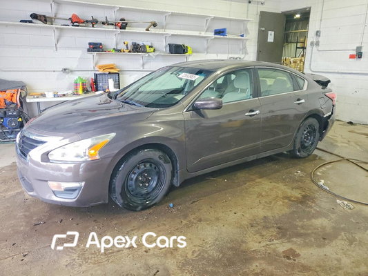 Nissan Altima 2015 - Zdjęcie 1 z 13