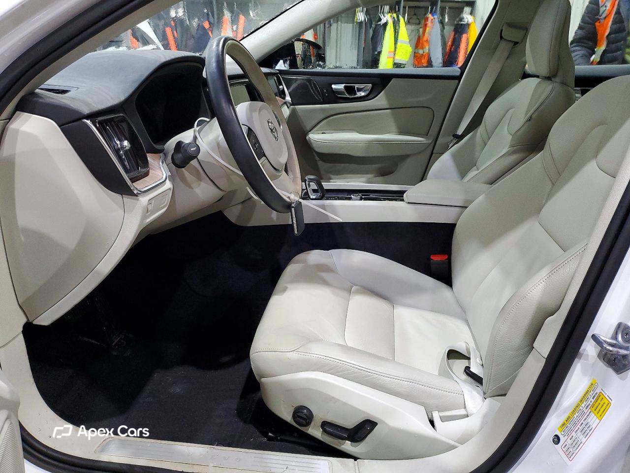 Volvo S60 2022