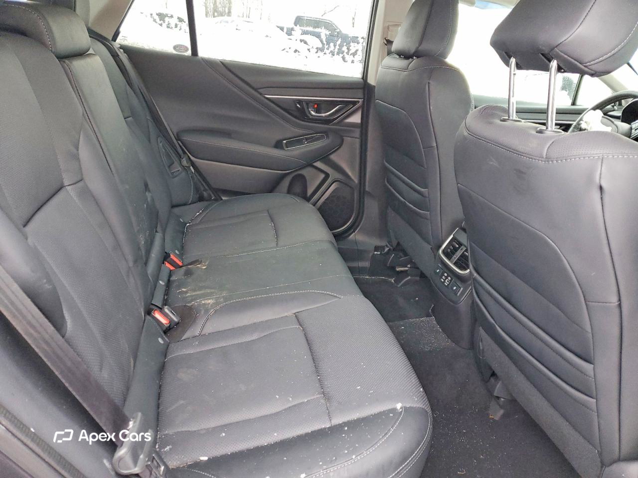 Subaru Outback 2025
