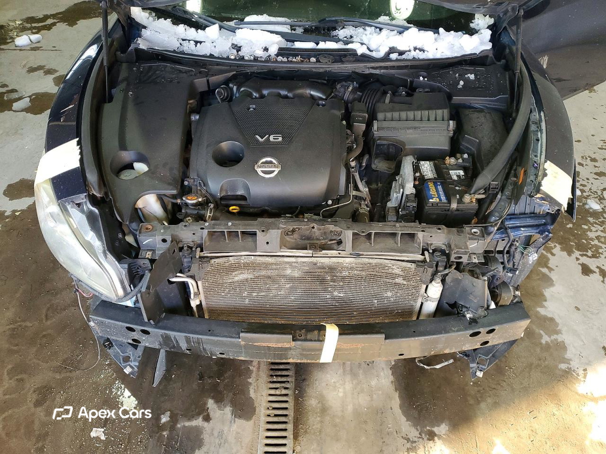 Nissan Maxima 2014
