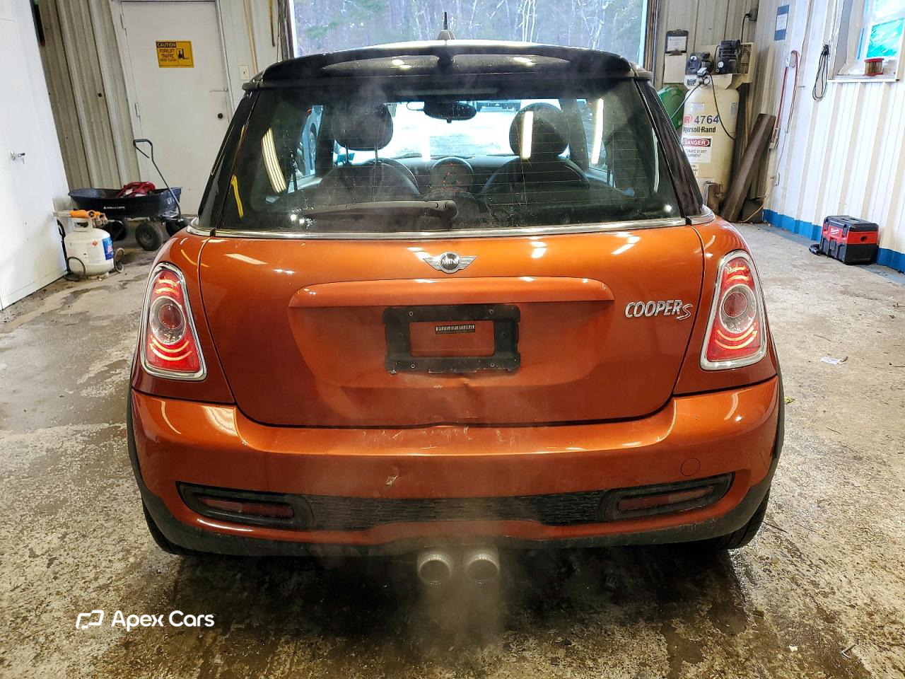MINI Cooper 2011