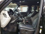 Land Rover Defender 2024