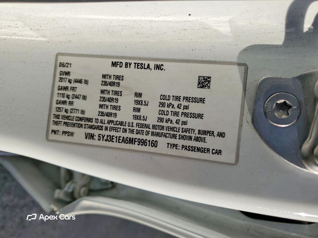 Tesla Model 3 2021