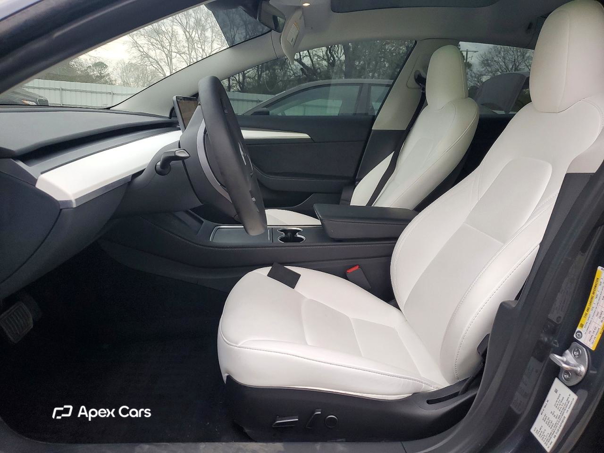 Tesla Model 3 2023