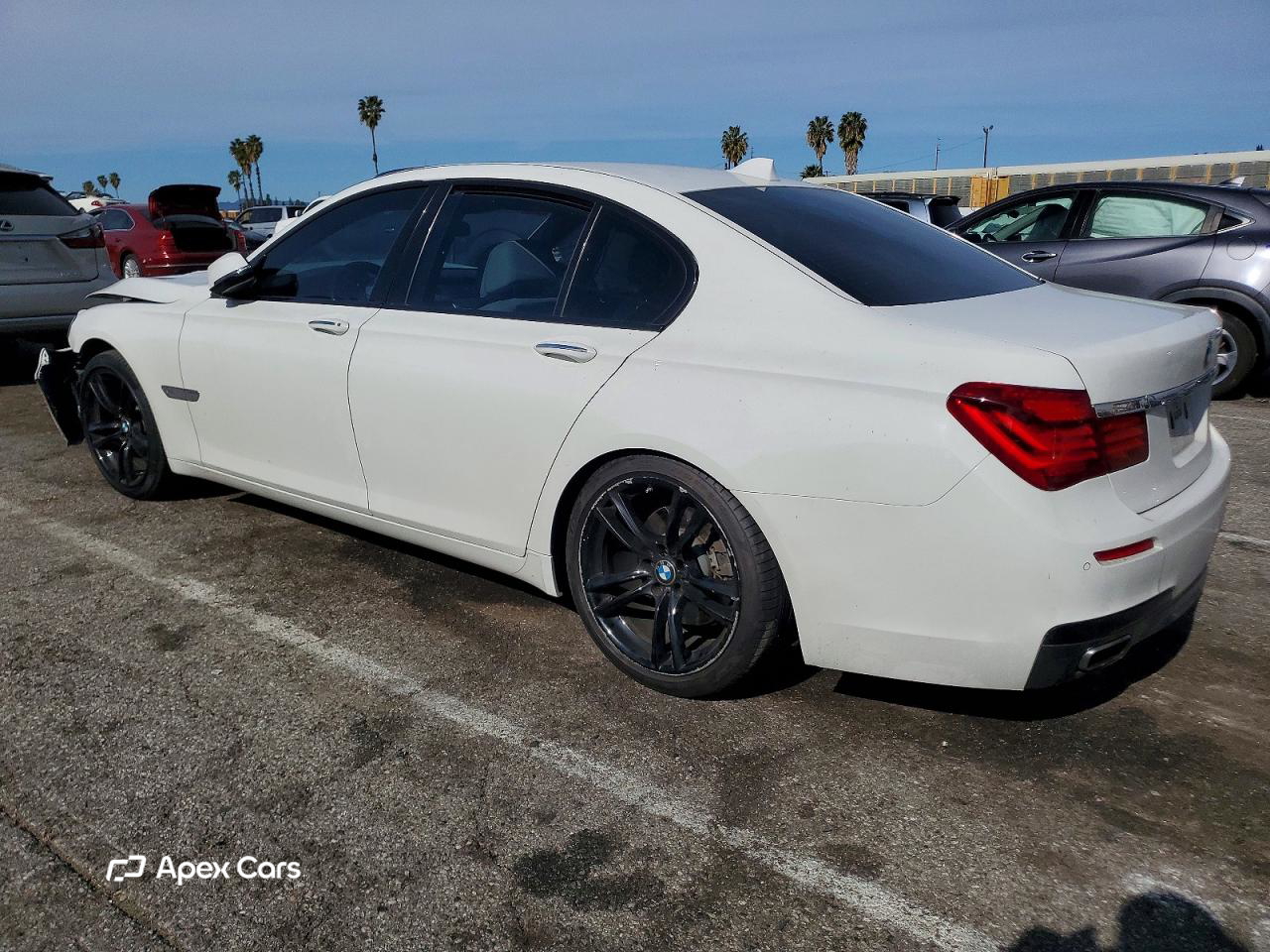 BMW Series 7 2015