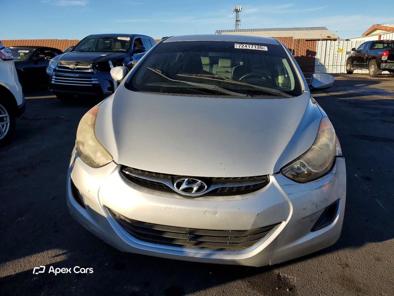 Hyundai Elantra 2012