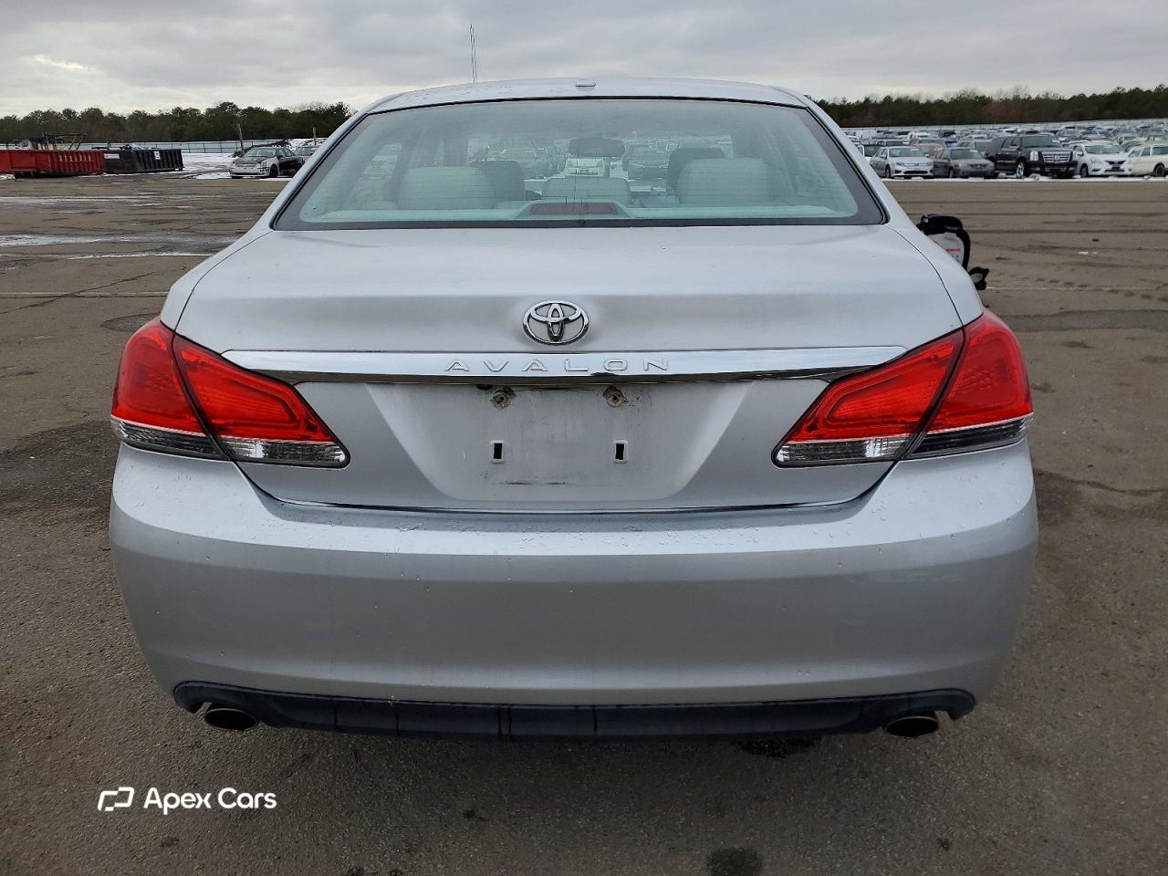 Toyota Avalon 2011