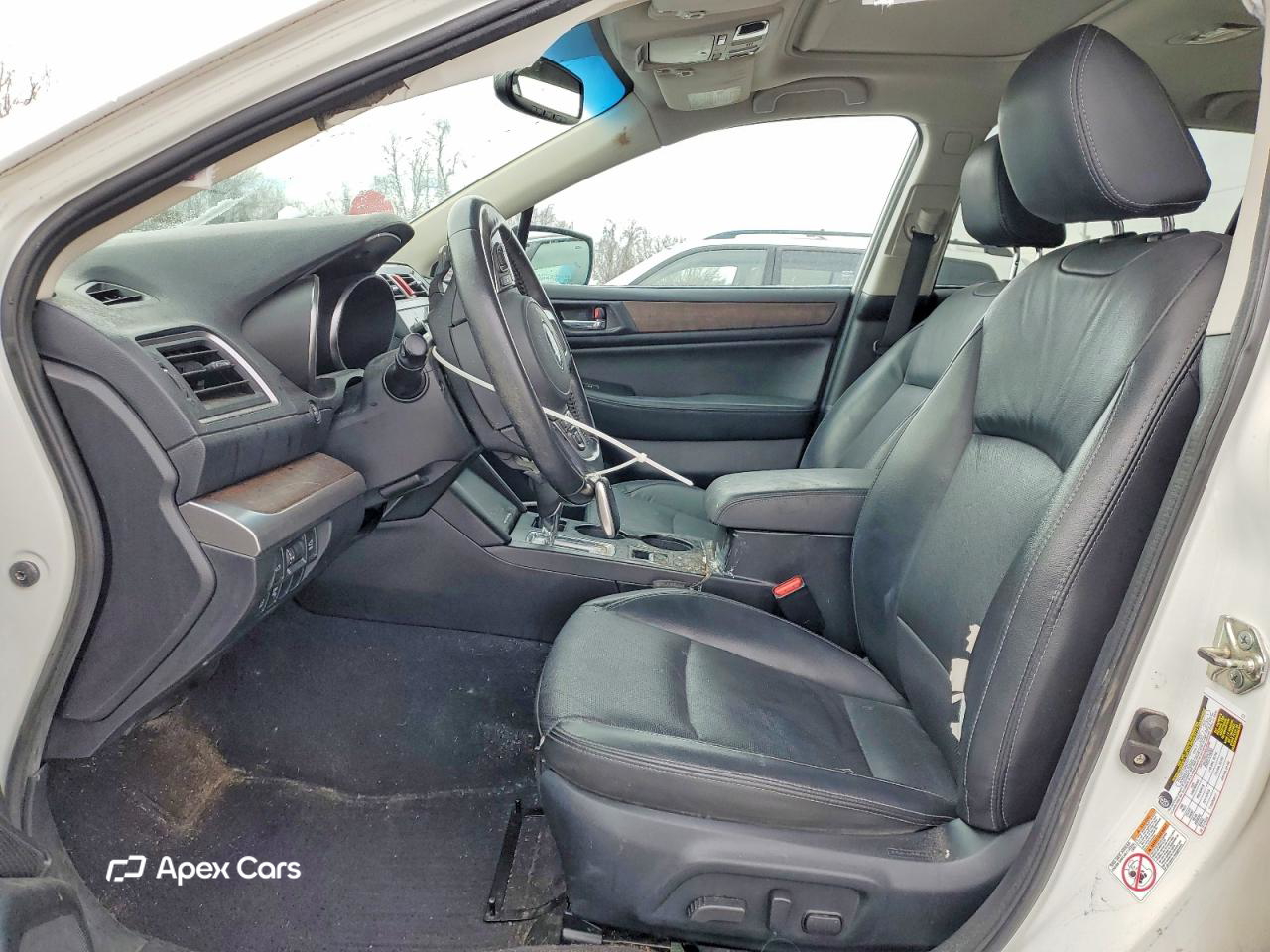 Subaru Outback 2016