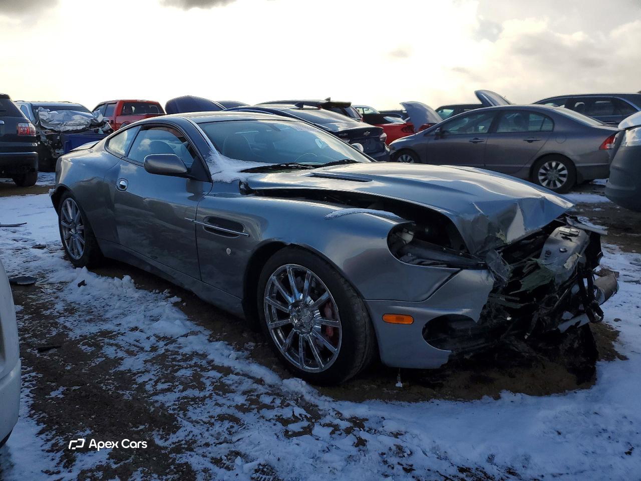 Aston Martin V12 Vanquish 2005