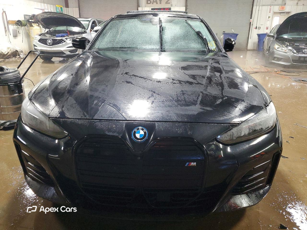 BMW i4 2025