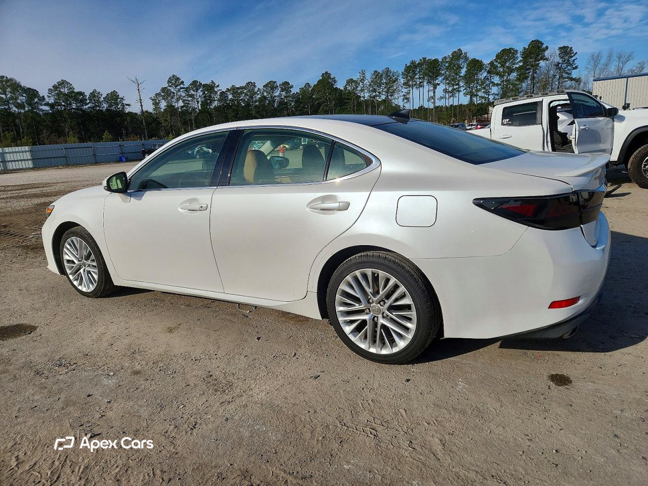 Lexus ES 2016