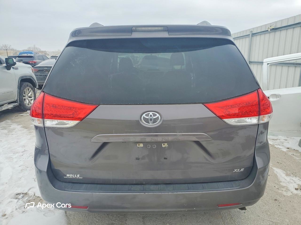 Toyota Sienna 2012