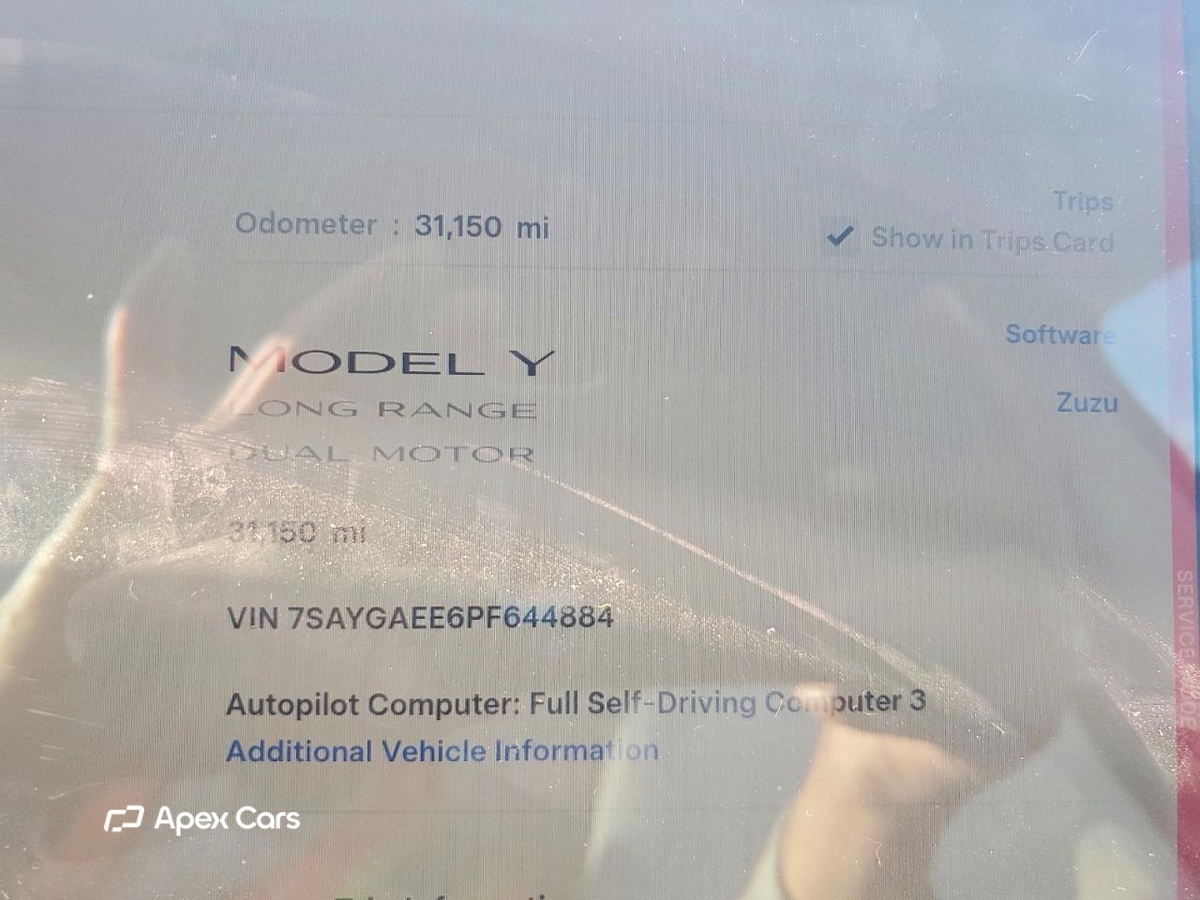Tesla Model Y 2023